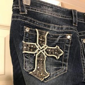 Women’s miss me jeans